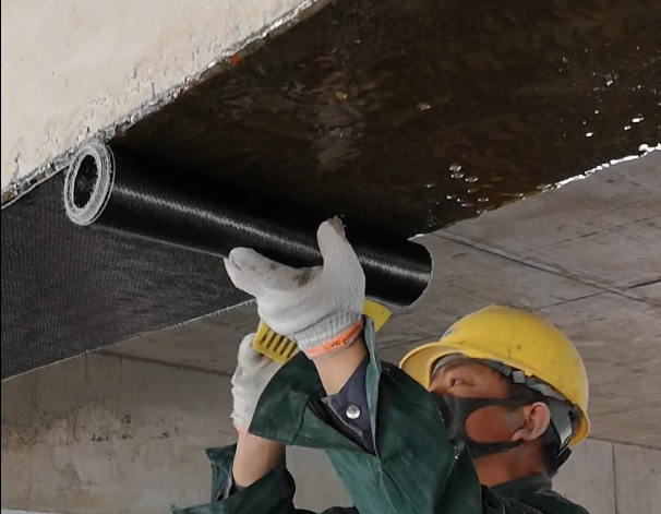 碳纤维布怎么粘贴房屋建筑梁？一文带您熟悉！